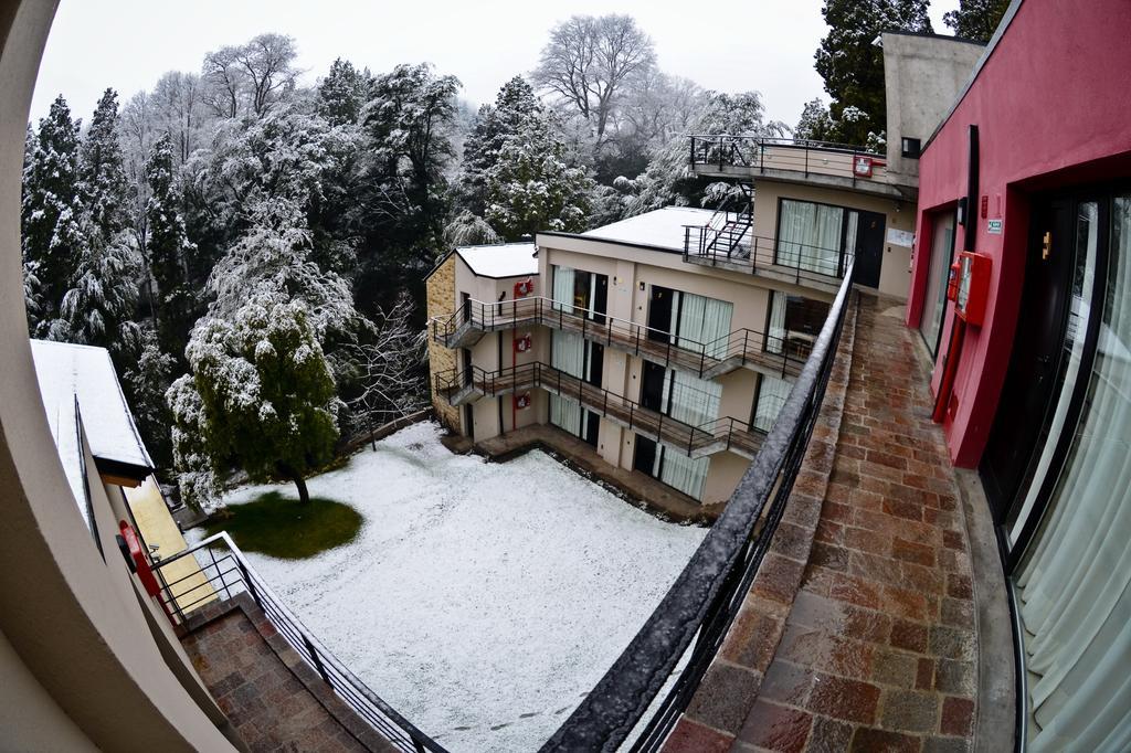 El Oasis Apart Hotel San Martin de los Andes Ngoại thất bức ảnh